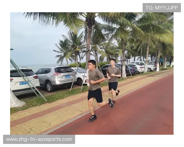琜员（注：球员）如何提升长期跑动能力，如何提高长跑速度与耐力
